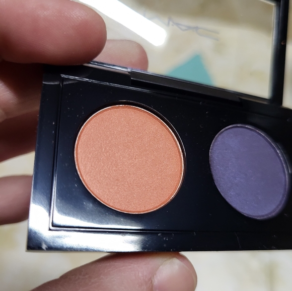 MAC 2 PC Eyeshadow Bundle, NIB - Picture 15 of 16